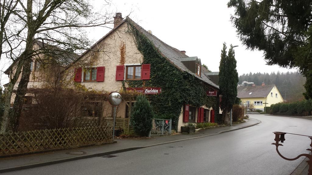 Alte Schreinerei-Auberge Harlekin Randegg Kültér fotó