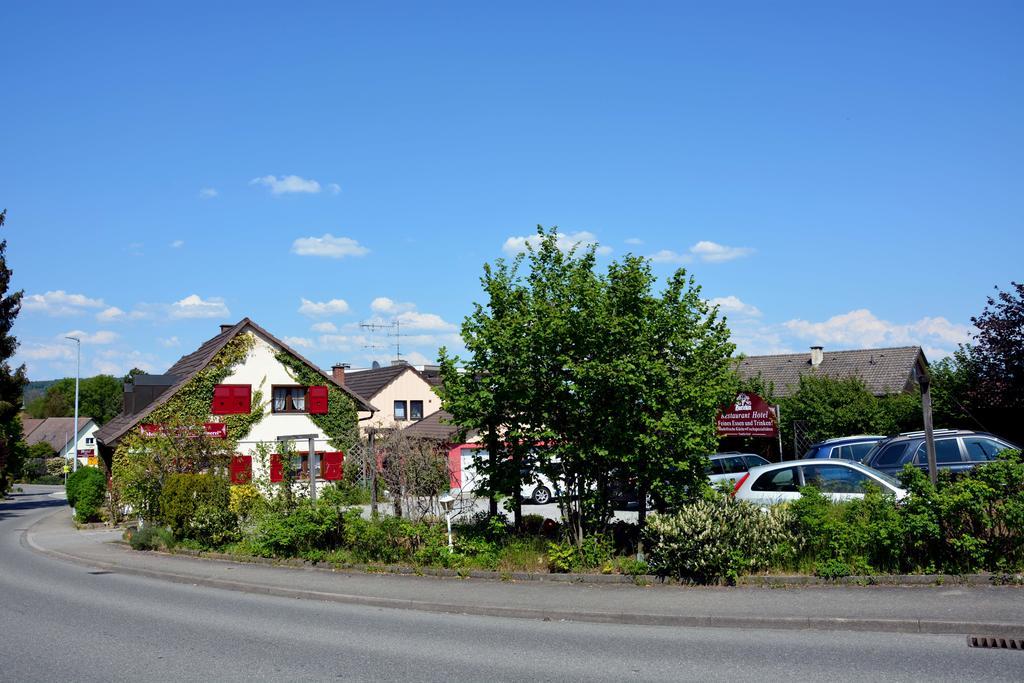Alte Schreinerei-Auberge Harlekin Randegg Kültér fotó